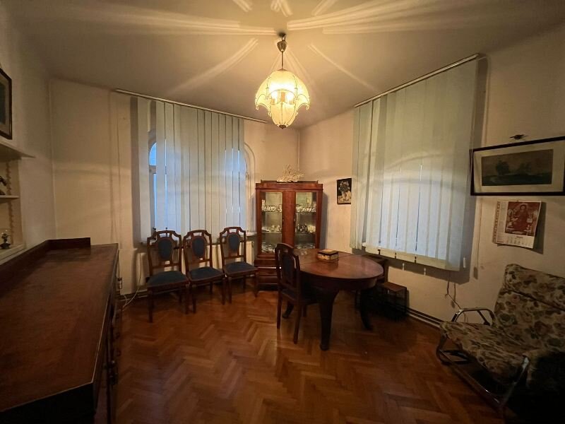 Bucuresti, Carol Parc, Unirii